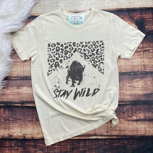Tops - RELISTED Stay Wild Leopard Print Buffalo Country Tee Shirt